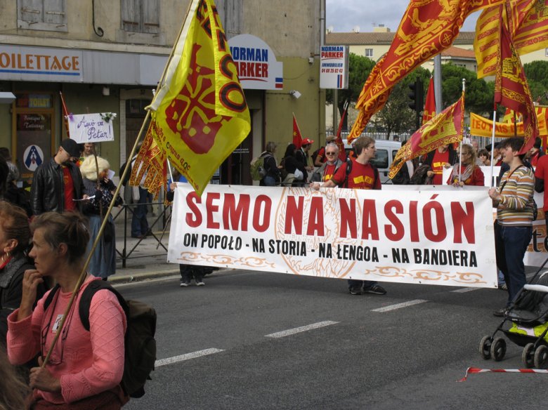 D'independentistas venèts manifestèron per la lenga occitana a Carcassona en 2009