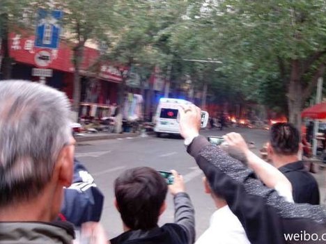 Lo luòc de l’atac, vist al fons de la carrièra / fotografia del ret social chinés Weibo