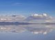 La perfiècha simetria de cèl e tèrra dins lo Salar d’Uyuni