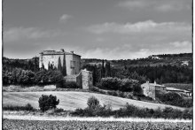 Castèl de Sèrras de Rasés