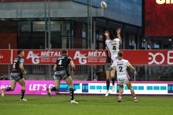 Israel Folau sauta naut e va signar per un ensag son retorn al rugbi de XIII