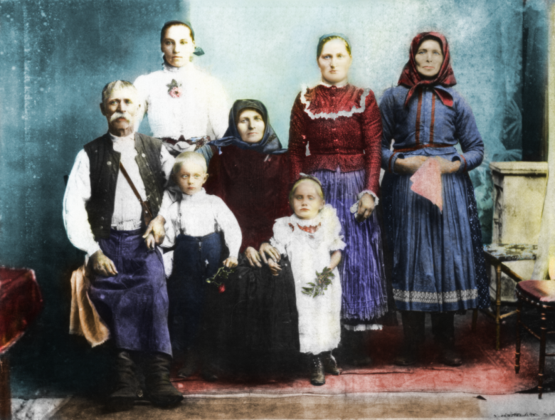 Una familha eslovaca en Ongria (Sátoraljaújhely, 1907)