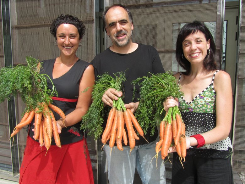 PocaCosa Teatre e Teatre Bescanó: Meritxell Yanes, Quim Marcé e Elena Martinell