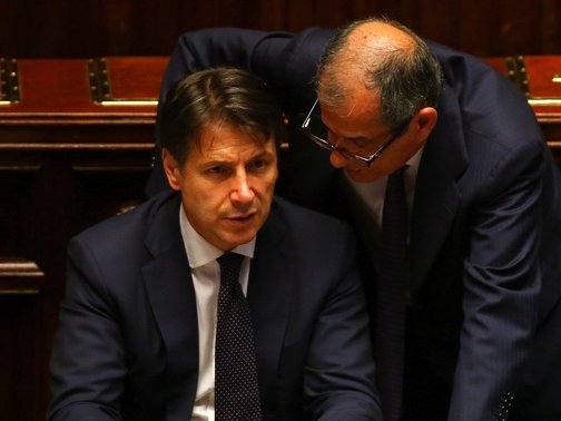 Lo primièr ministre italian, Giuseppe Conte e lo ministre de las finanças, Giovanni Tria