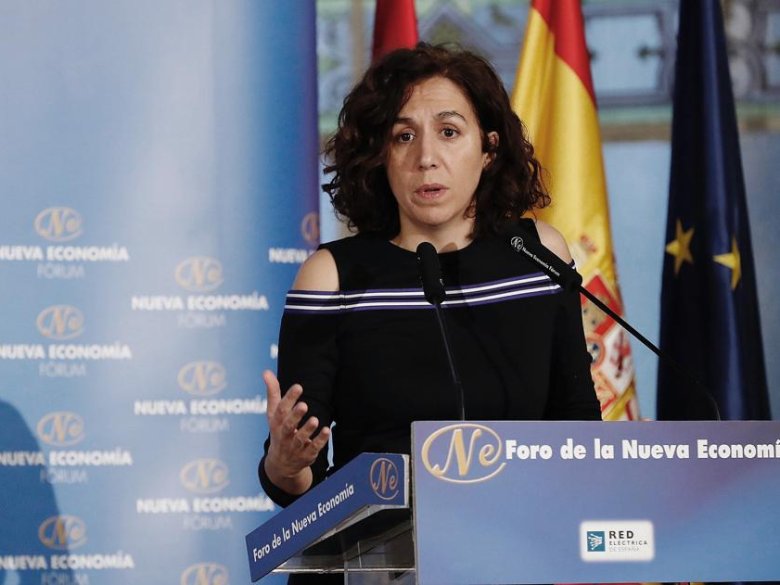 La Secretària d’Estat de l’Espanha Globala, Irene Lozano, comparèt lo referendum d'independéncia de Catalonha amb un viòl