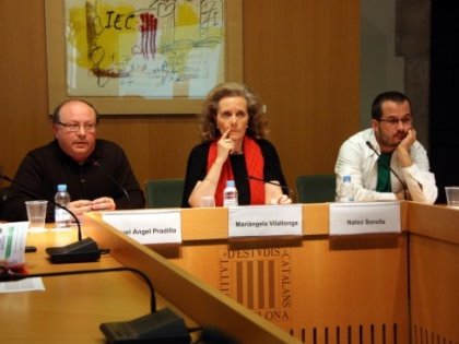 Miquel Àngel Pradilla, director del Ret Cruscat, presentèt lo rapòrt sus la situacion de la lenga catalana 2011