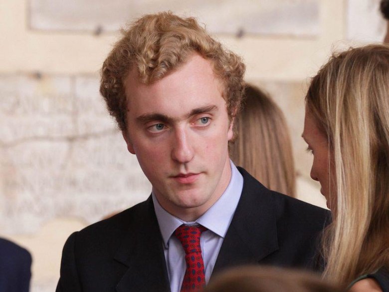 La polícia espanhòla a dobèrt una enquista contra lo prince Joaquim de Belgica, de 28 ans, nebot del rei Felip, per s’èsser gandit dins una fèsta illegala a Còrdoa. Lo prince es testat positiu de la covid-19