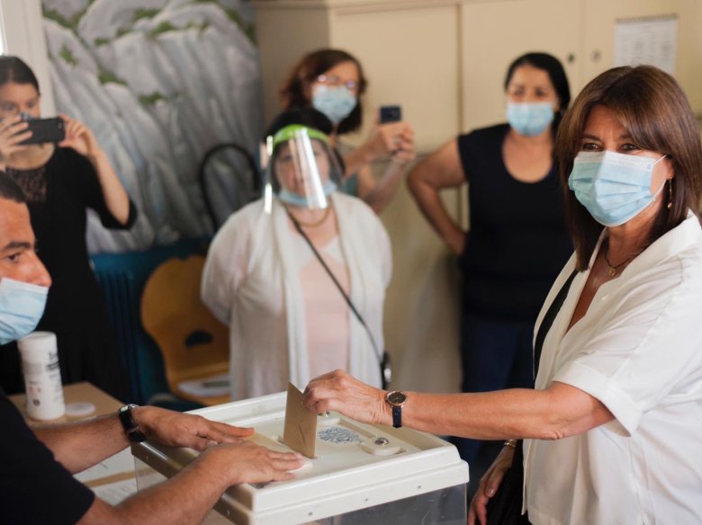 Segon los primièrs resultats, a Marselha l’ecologista Michèle Rubirola serà elegida consolessa màger amb una victòria larga