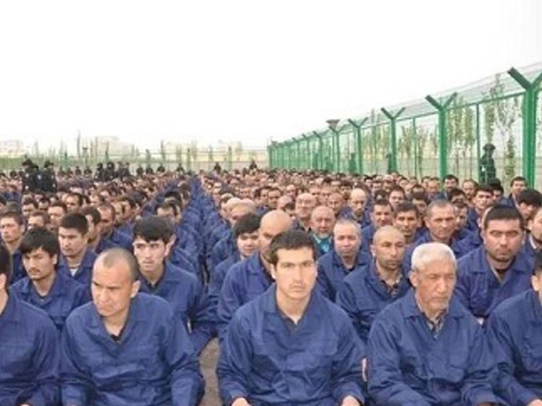 Camp de detencion e reeducacion en Xinjiang