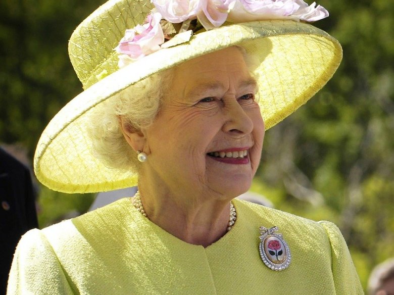 La reina Elisabèt IIa d’Anglatèrra es la cap de l’estat de la Nòva Zelanda