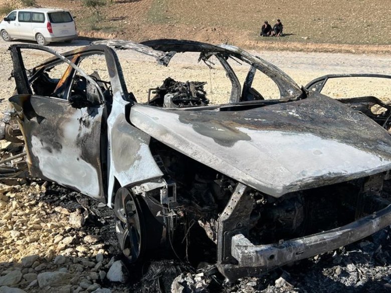 Una veitura atacada al sud de Kobanê