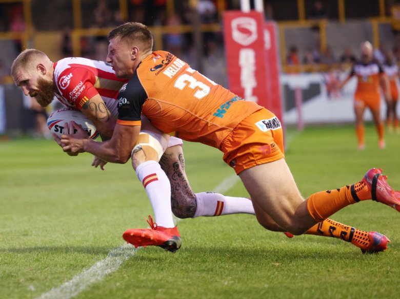 Sam Tomkins marca lo primièr ensag catalan a Castleford