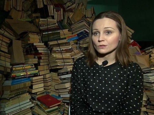 La responsabla de la librariá Siaivo, Nadia Kivenko, precisa que “fòrça mond refusan de consumar de contenguts russes perque comprenon que los libres son un poderós esplech de manipulacion que Russia a emplegat pendent longtemps