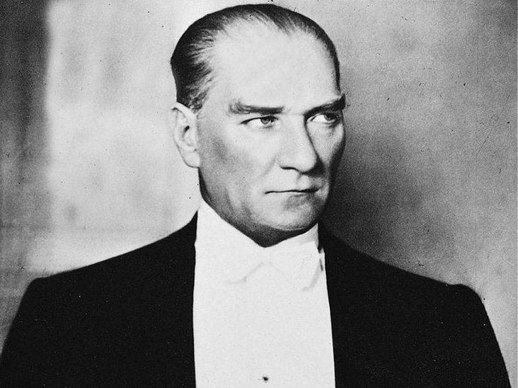 Mustafa Kemal Atatük