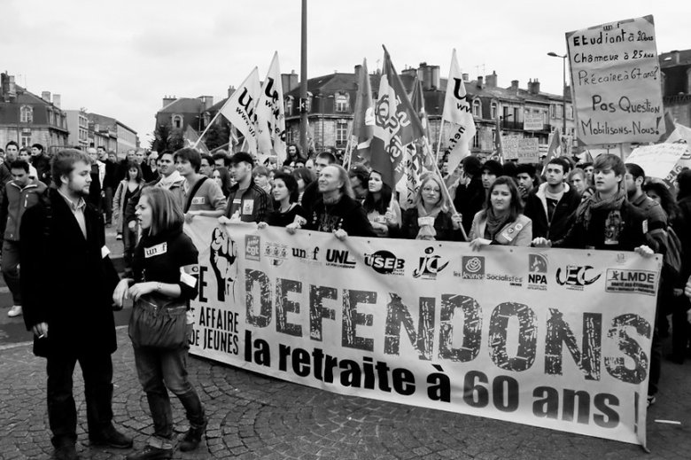 Quitament se la coordinacion d’aquestes darrièrs  a capitat per la lucha contra la lei sus las retiradas, lo risc es grand de los veire s’afrontar ara que la lei es estada votada a còps de 49-3 o autres