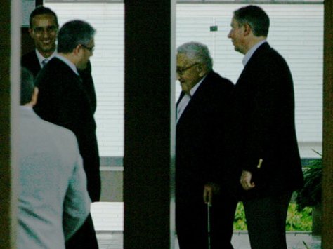 Charlie Skelto, jornalista de <em>The Guardian</em>, a capitat de fotografiar Henry Kissinger, l’èx-secretari d’estat dels Estats Units, a la conferéncia de 2010 a Sitges (Catalonha)