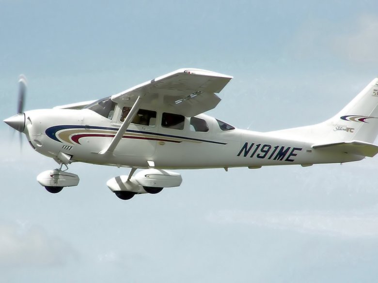 Cessna 206