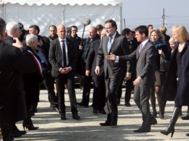 Manuel Valls e Mariano Rajoy inaugurèron oficialament la linha electrica de fòrça nauta tension (FNT) que connècta los estats francés e espanhòl