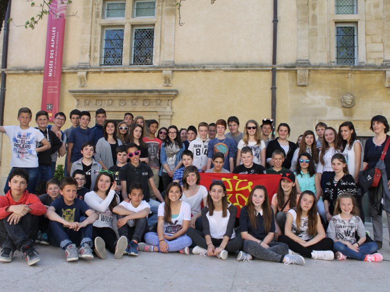 Eths collegians d’Aurinhat e de Sant Romieg de Provença, après passar era jornada amassa. Un escambi qu’eths professors volerian perlongar eth an que venc