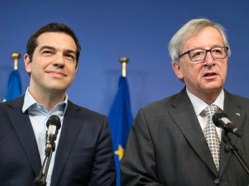 Lo primièr ministre grèc, Alexis Tsipras, e lo president de la CE, Jean-Claude Juncker