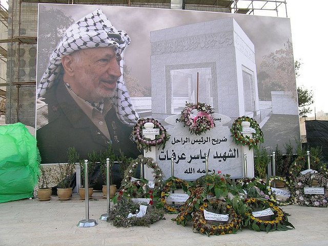 Lo tombèl d'Arafat es a la sedença del govèrn palestinian, a Ramallah