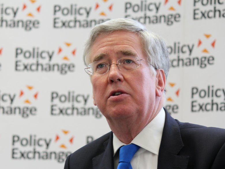 Lo ministre de la defensa britanic, Sir Michael Fallon, diguèt en Escòcia que permetriá pas de far cap de referendum sus l’ independéncia