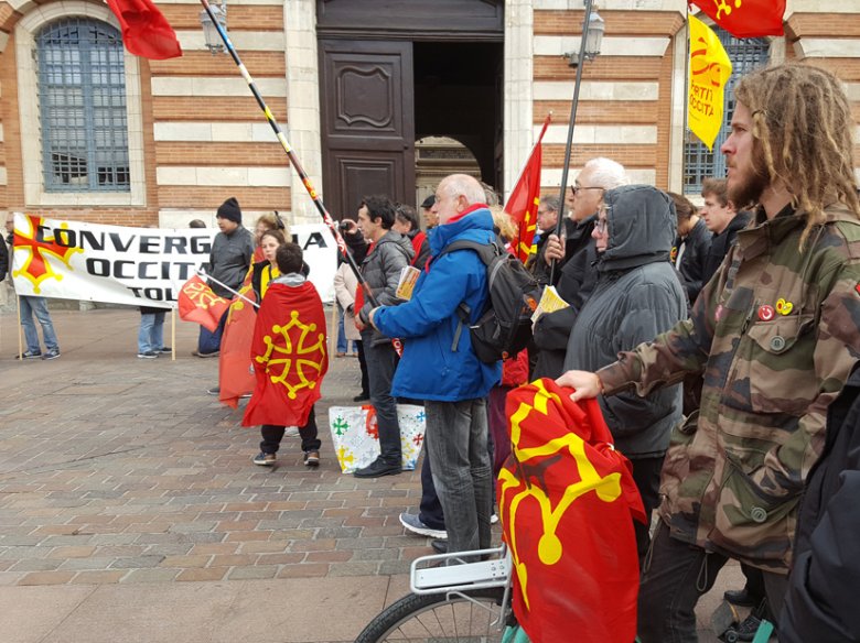 En seguida de la manifestacion que se tenguèt l’8 de novembre passat a Tolosa, aquesta segonda accion de protèsta revendica totjorn l’occitan cada jorn a la television publica