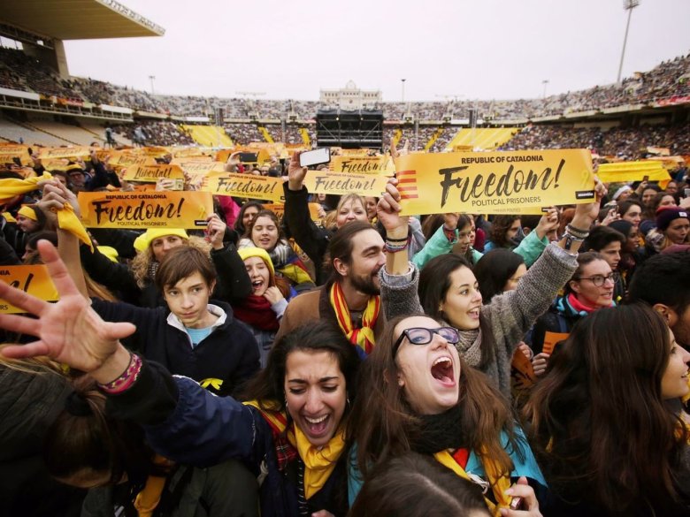 L'estadi olimpic de Barcelona aculhiguèt dissabte passat un concertàs per la libertat dels presonièrs politics catalans
