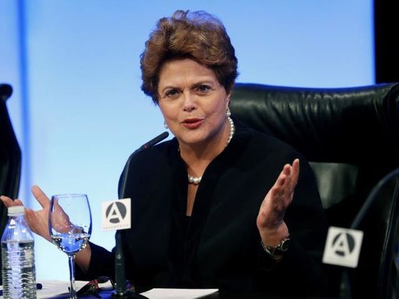 “Nos cal la solidaritat internacionala”, çò diguèt Rousseff a Madrid diluns passat ont participèt d’un collòqui