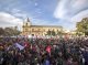 Sevilha: de milièrs de manifestants feministas e sindicalistas contra l’investidura de Juanma Moreno