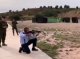 Espanha: un elegit ultradrechista se fa filmar mentre fa d’exercicis de tir amb l’armada