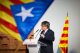 Puigdemont torna aparéisser a Barcelona e desapareis après un discors esmovent