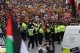 Reialme Unit: de milièrs de personas se mobilizan contra las manifestacions racistas