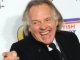 Es mòrt Rik Mayall, creator e actor de <em>The Young Ones</em>