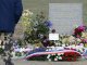 An mes una placa en catalan al memorial de las victimas de Germanwings